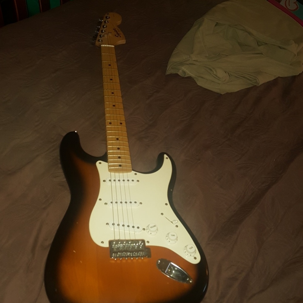 Squire strat electronic guitar